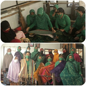 Persit KCK Kodim 1607/Sumbawa Beri Motivasi Kelompok Pengrajin Kain Tenun Ikat Karya Mandiri