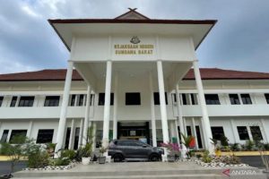 Kantor-Kejari-Sumbawa-Barat-1